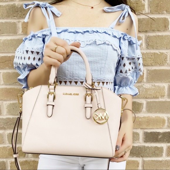 Michael Kors Handbags - Michael kors pink satchel crossbody